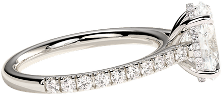 Oval Pavé profile view